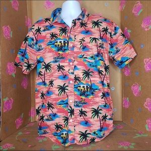 VANS HAWAIIAN SHIRT SIZE LARGE